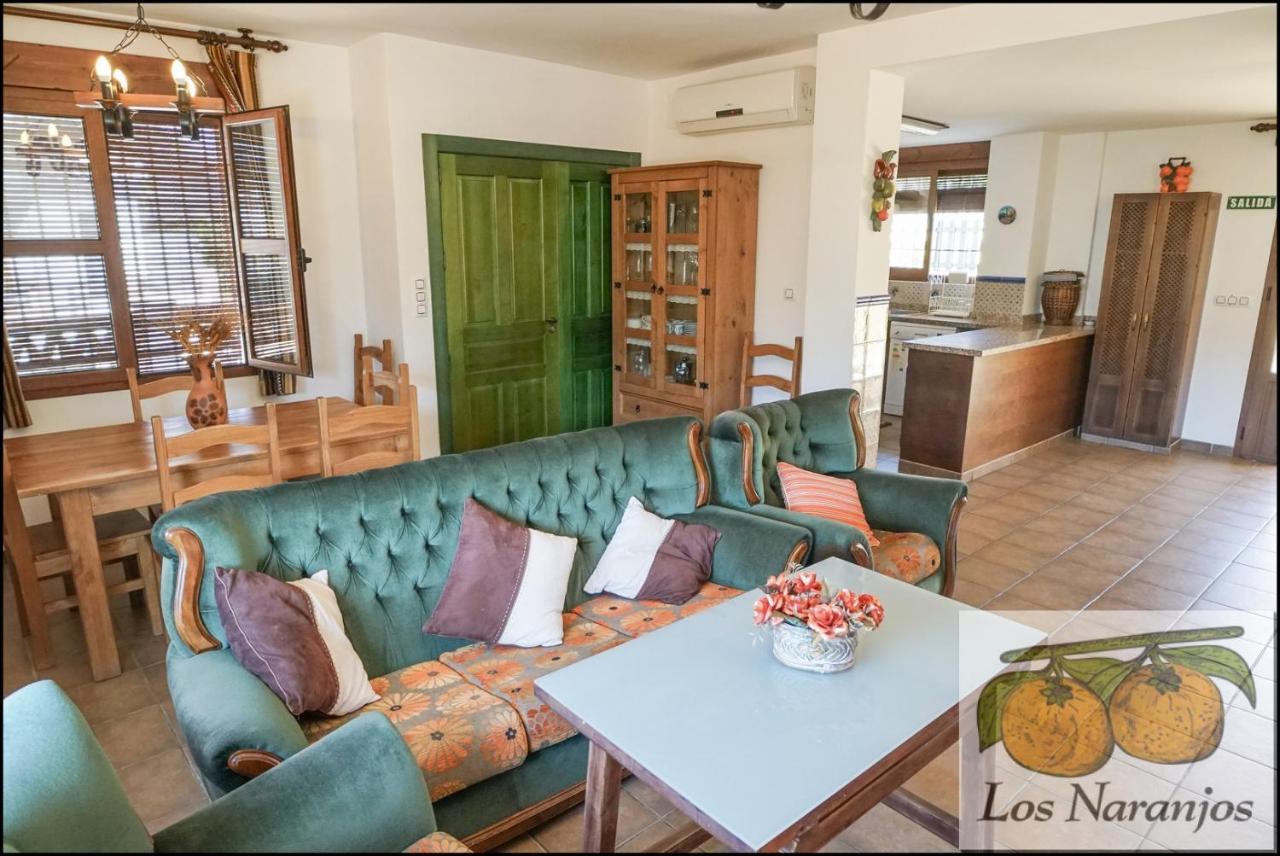 Hostal Y Apartamento Rural Los Naranjos Melegis Kültér fotó