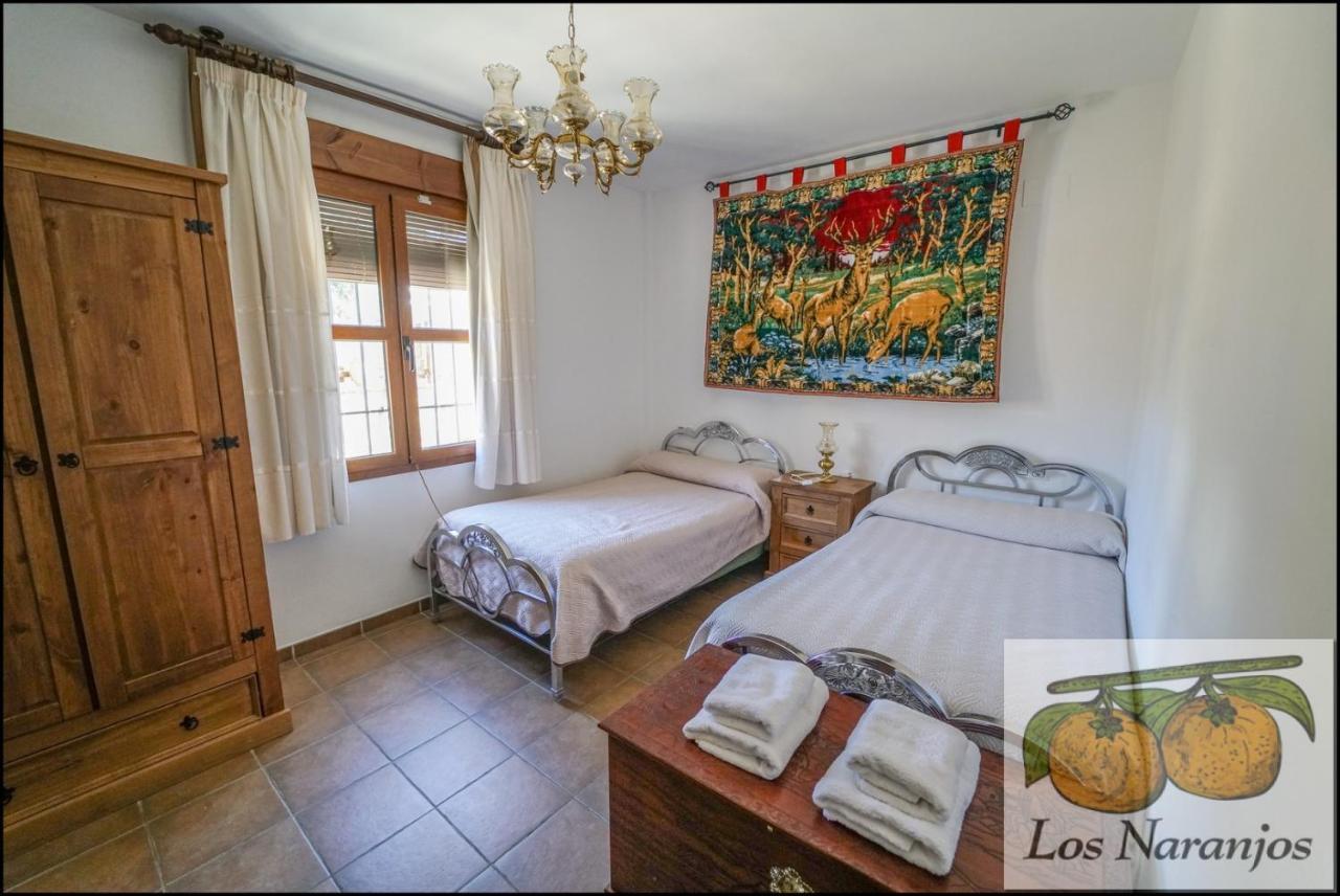 Hostal Y Apartamento Rural Los Naranjos Melegis Kültér fotó
